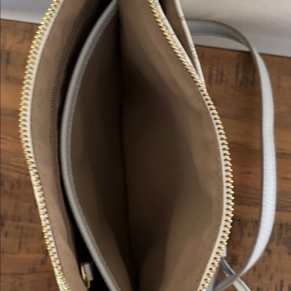 Nanette Lepore Cream and Gray Patterned Crossbody Purse NWOT - Picture 6 of 14
